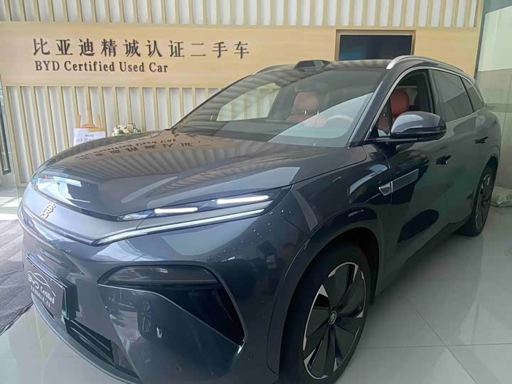 BYD Tang L