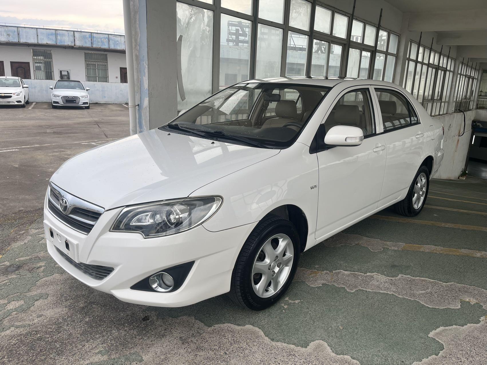 Corolla EX 1.6 Luxury