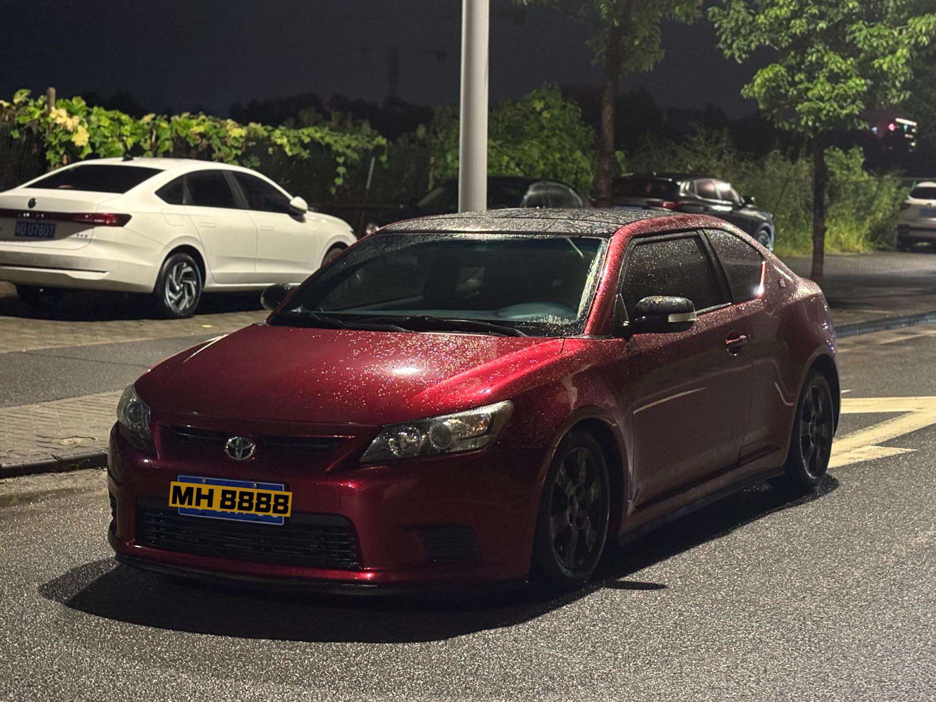 2011 Jielvchi 2.5 Luxury Edition