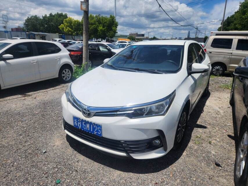 2017 Corolla 1.2T CVT GL (facelift)
