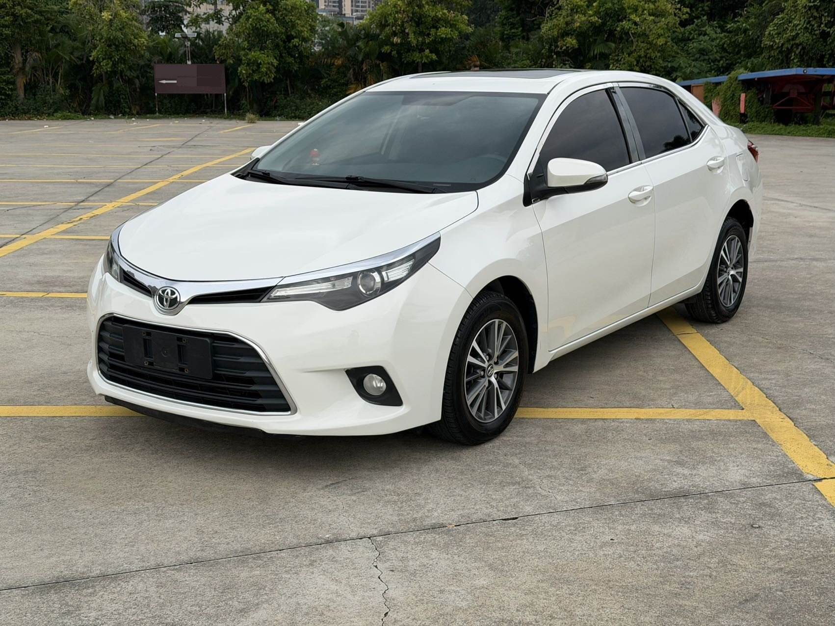 2017 Levin 1.2T CVT 185T Leading Edition (facelift)