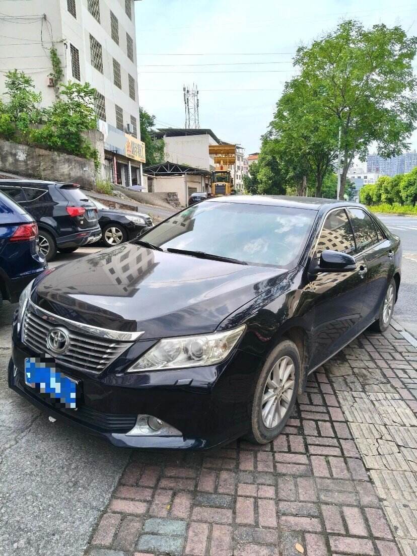Camry 2.5 G Luxury Edition