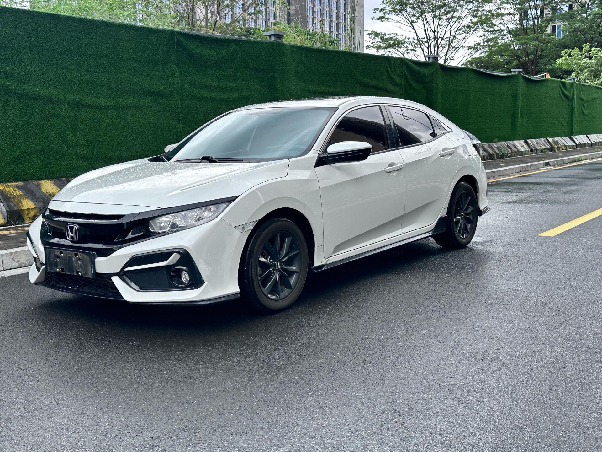 Civic Hatchback 1.5T CVT 220TURBO New Trend Controller