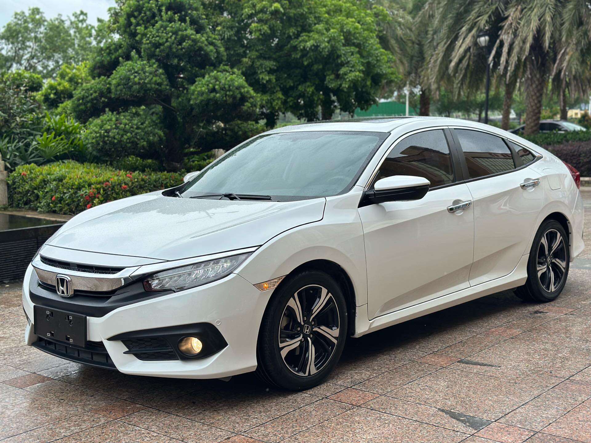 Civic 2016 1.5T CVT 220TURBO Premium Edition