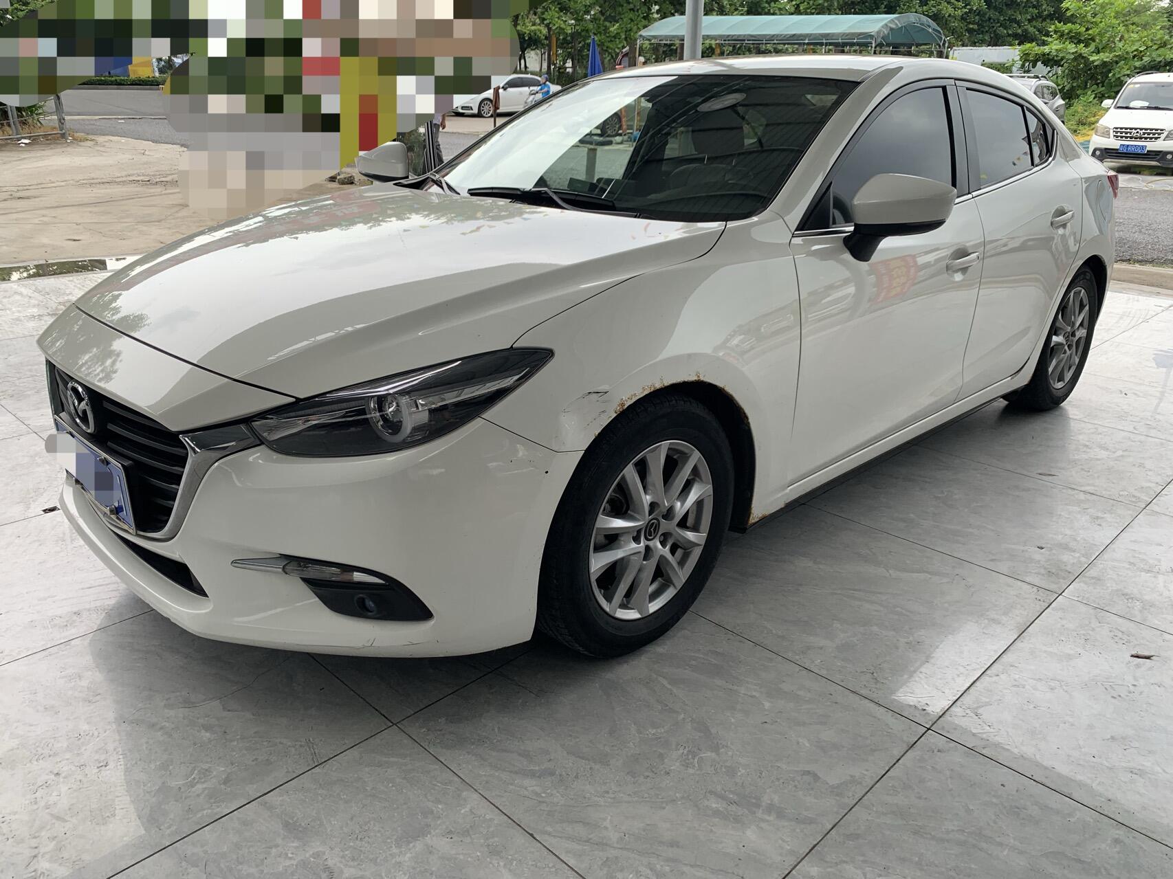 Mazda3 Axela Sedan 1.5 Luxury
