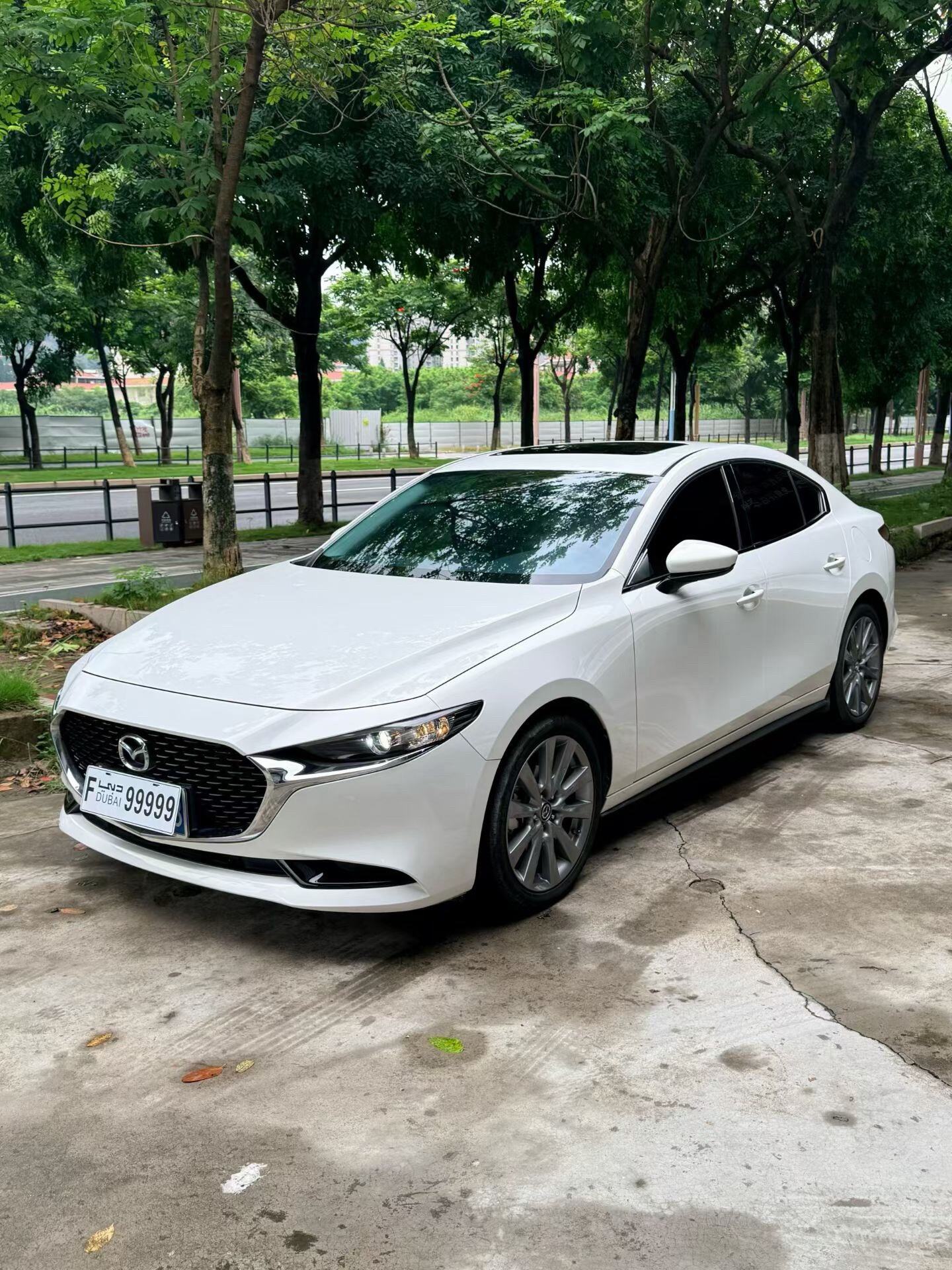Mazda3 Axela-Three-Box 2.0 Zhi Xuan Edition