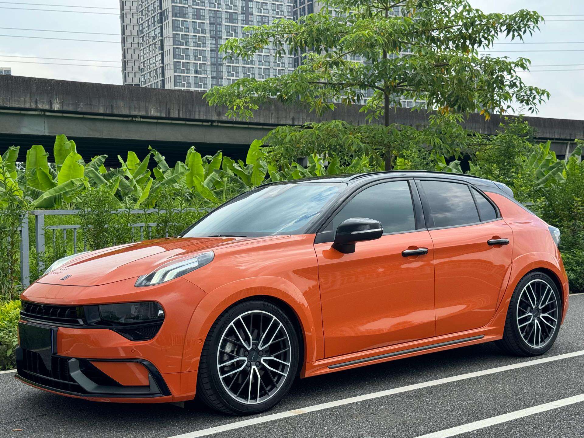 2021 Lynk 02 Hatchback 2.0TD Halo Driving Kit Edition