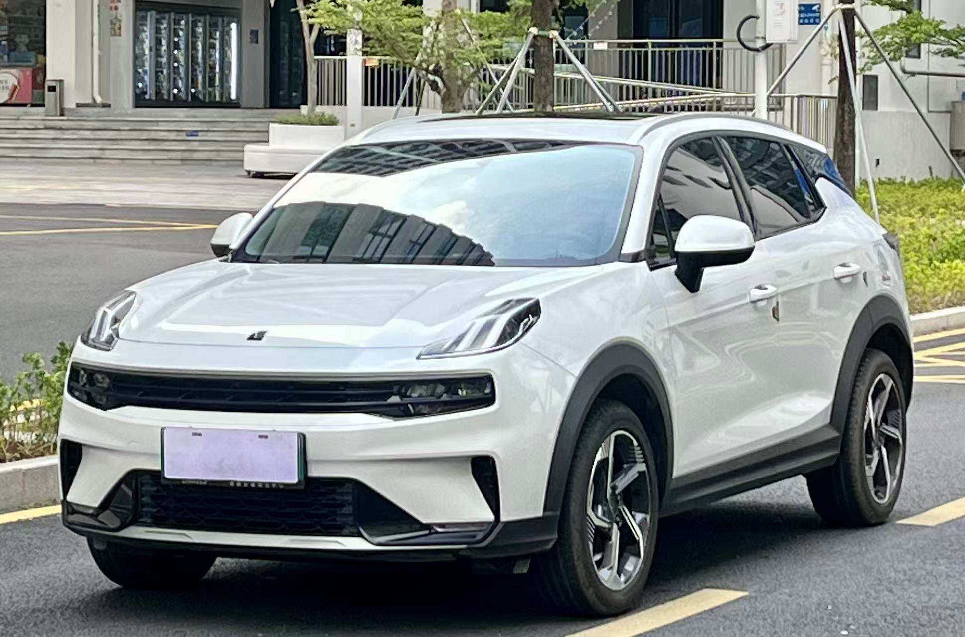 2022 Lynk Co 06 PHEV 1.5TD 84KM Range Pro