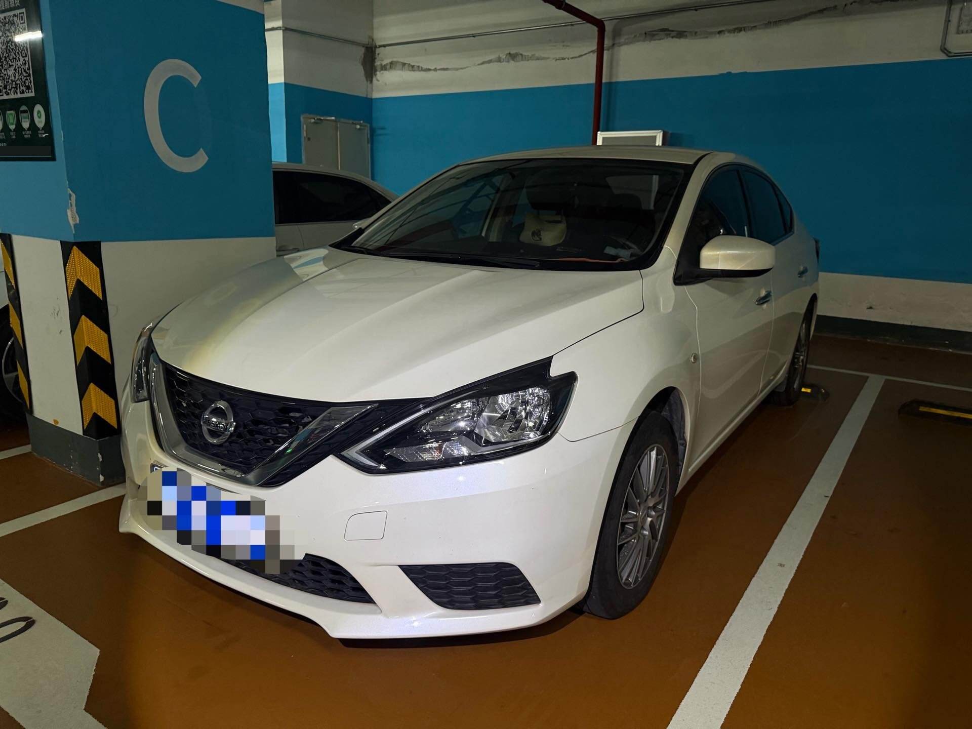 Yiyan Classic 1.6 CVT XE Comfort Edition