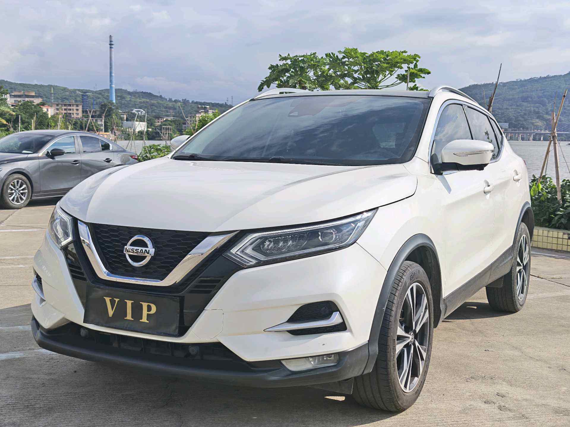 逍客 2.0 CVT XV Prem Luxury Edition