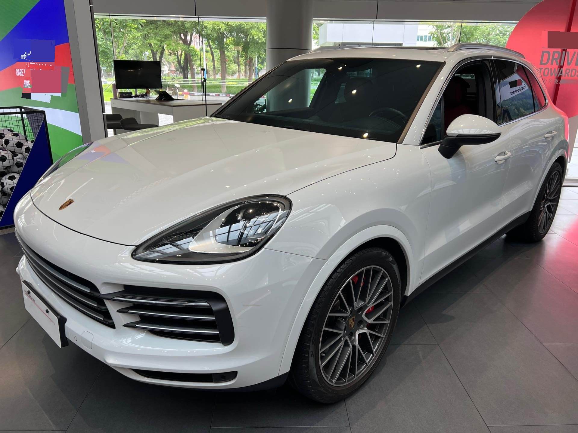 Cayenne 3.0T Platinum Edition