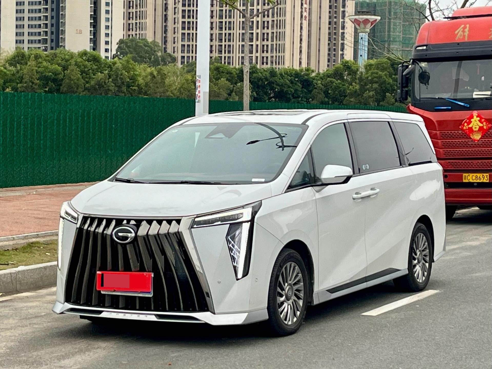 2024 M8 2.0T 400T Zhen Shi Xilie Xianfeng Ban
