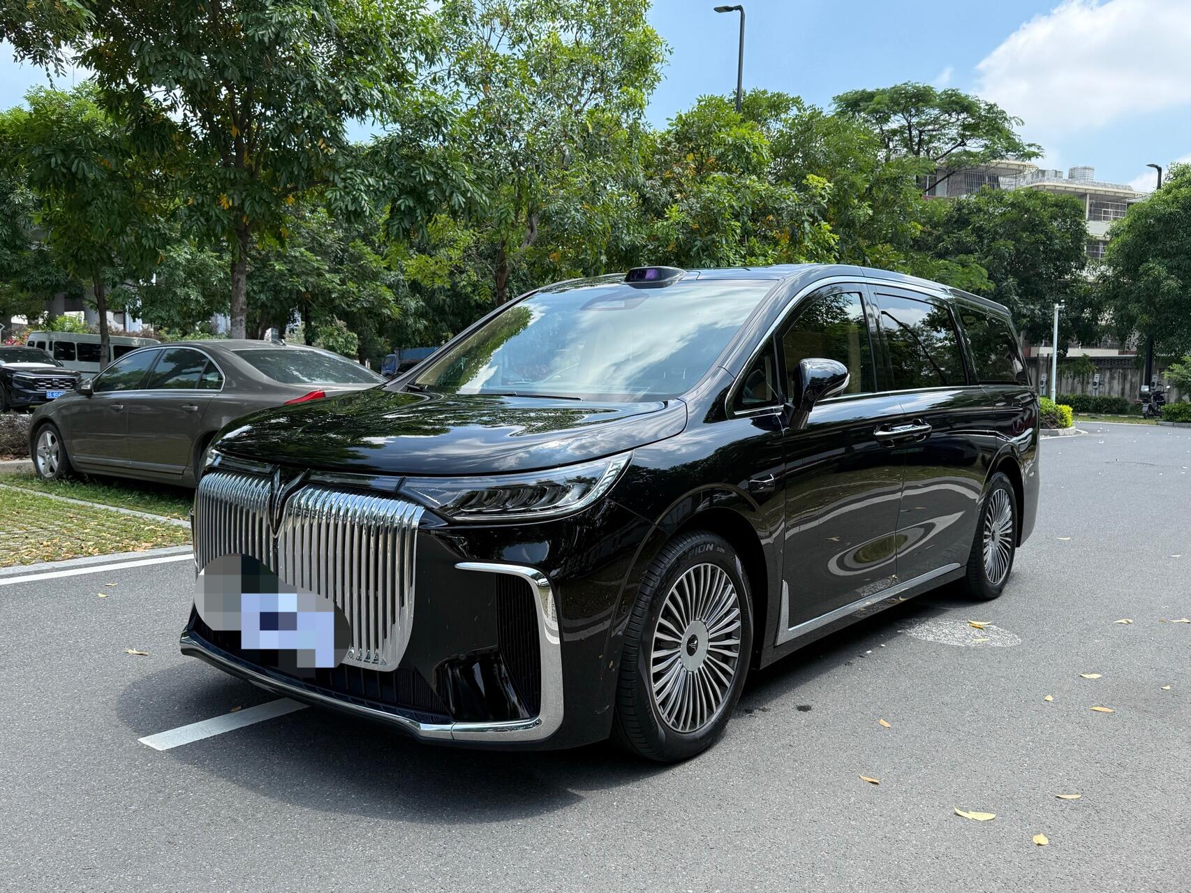 Yidong PHEV 1.5T AWD Premium Qun Kun Edition