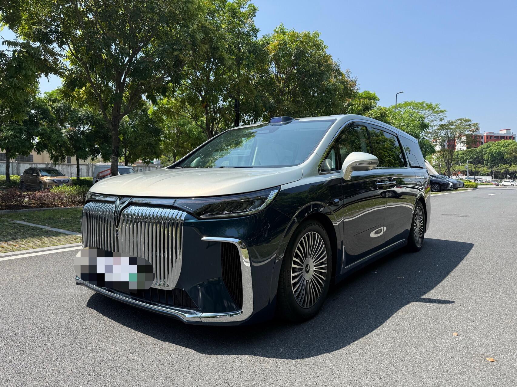 Mengjia PHEV 1.5T 4WD Flagship Qiankun Edition