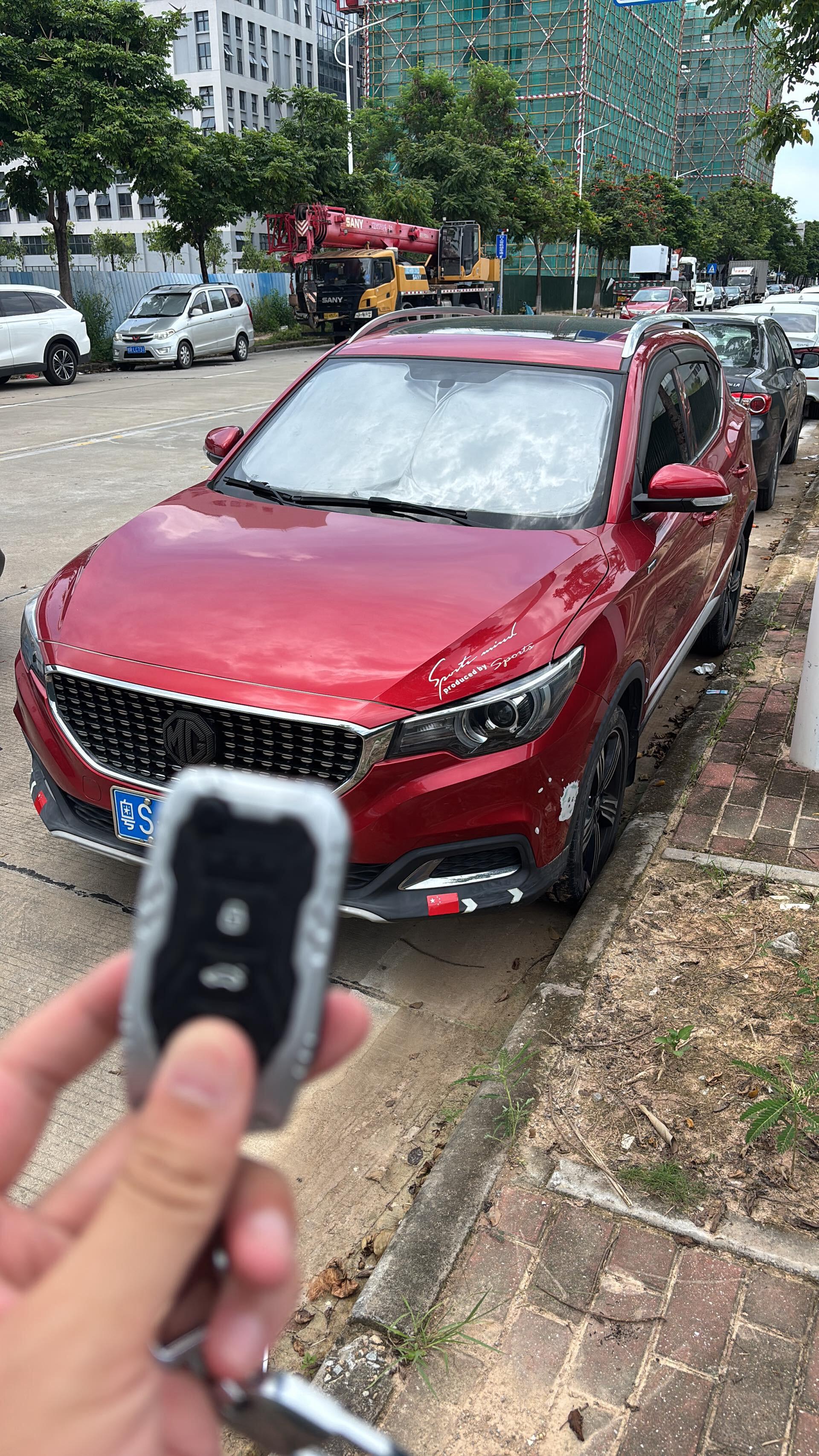 2019 MG ZS 1.5 65-Inch Panoramic Sunroof Edition