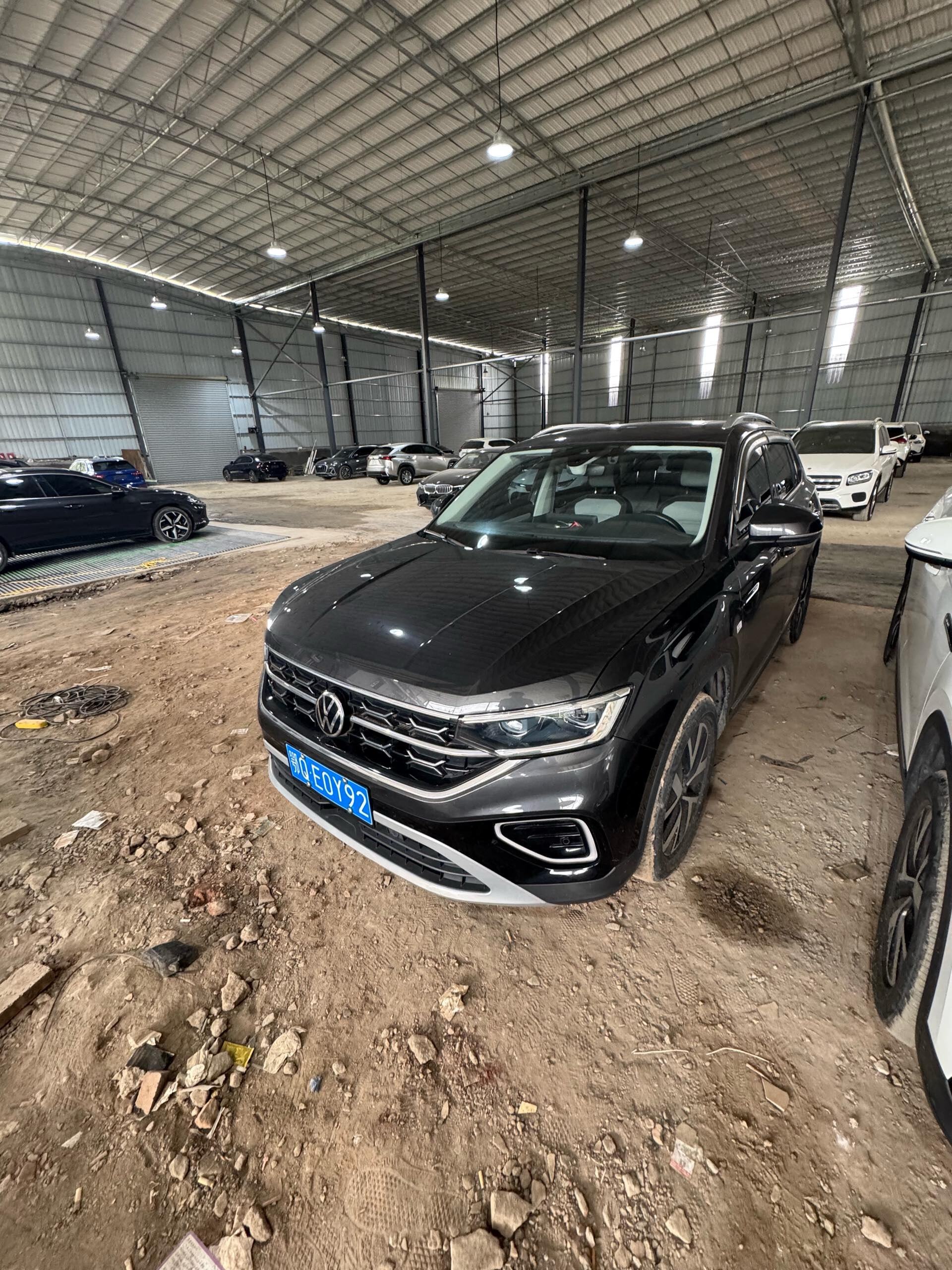 2023 Tharu 1.4 TSI 280 TSI 2WD Luxury Plus Advanced Edition