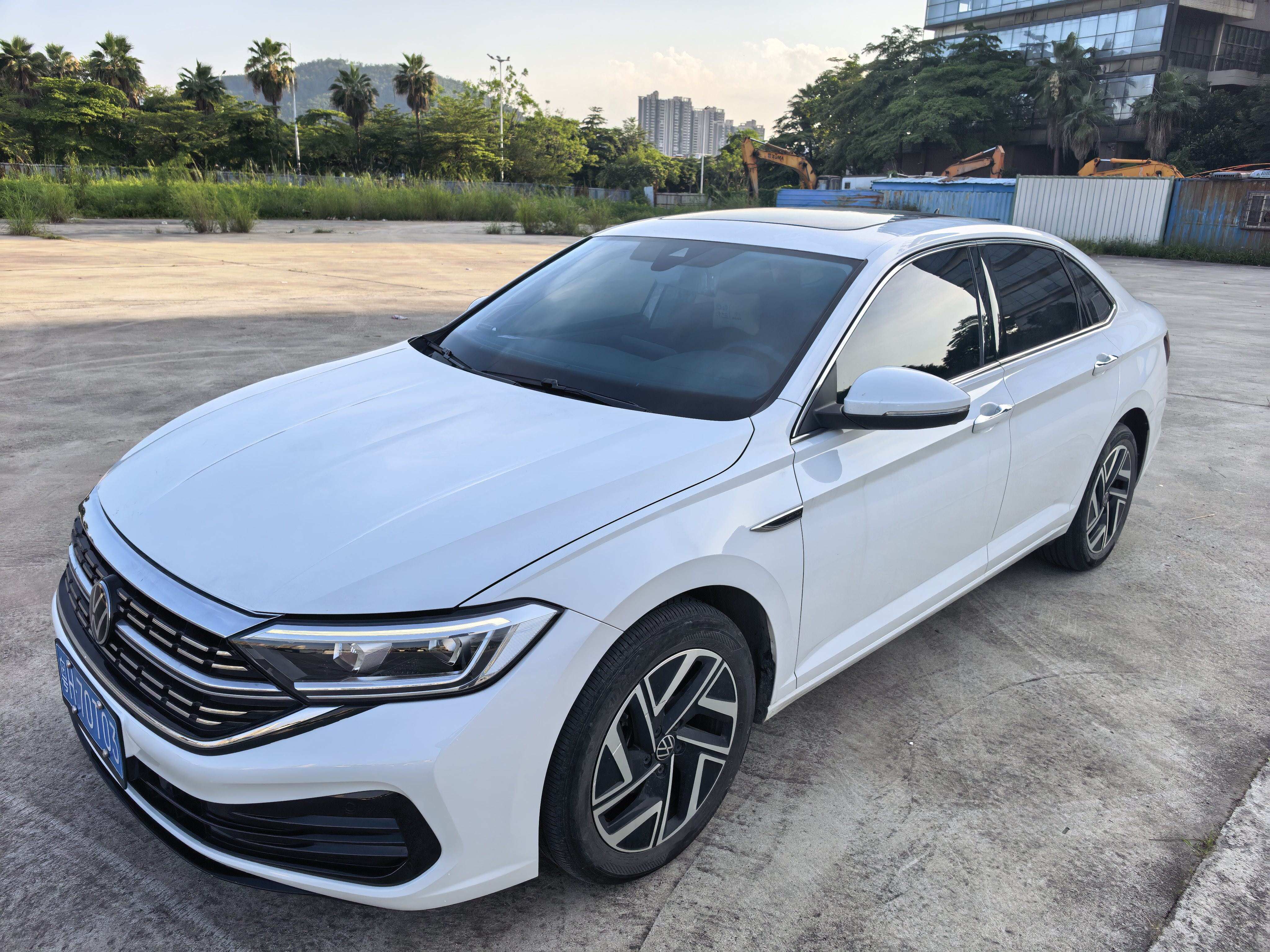 2024 Volkswagen Sagitar 1.5TSI 300TSI Transcend Edition