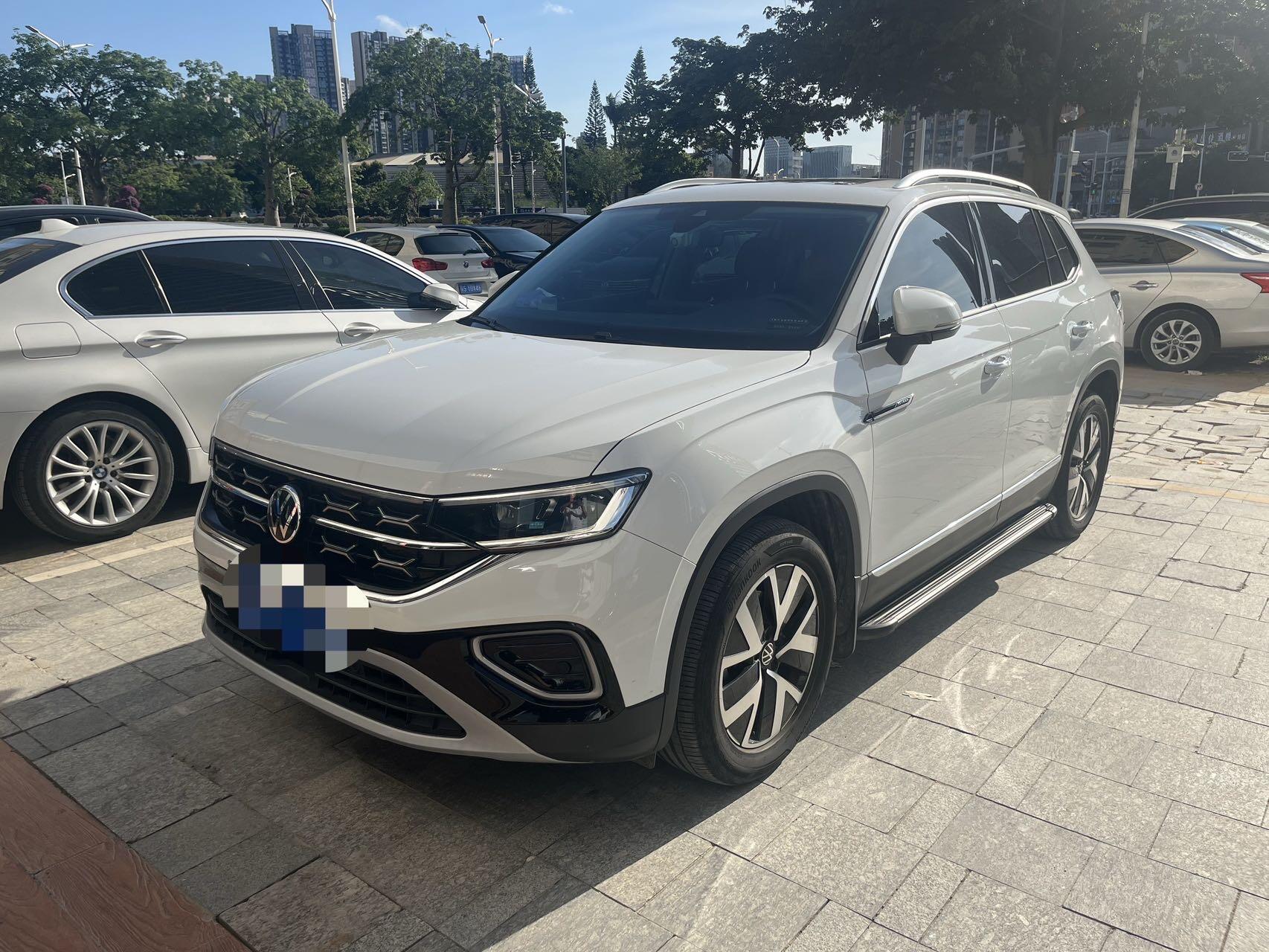 2024 Tharu 2.0 TSI 330 TSI 2WD Luxury Plus Advanced Version