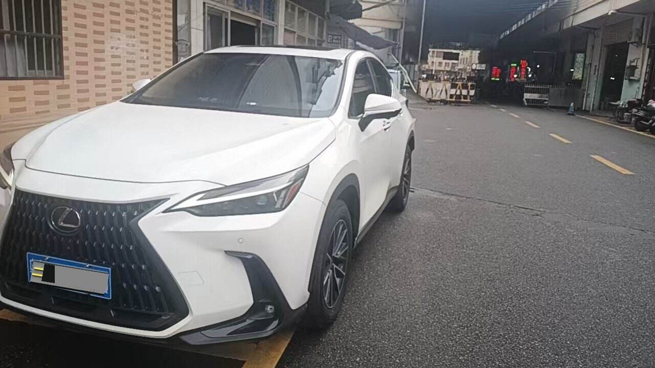 2025 NX200 2.0 CVT FUN