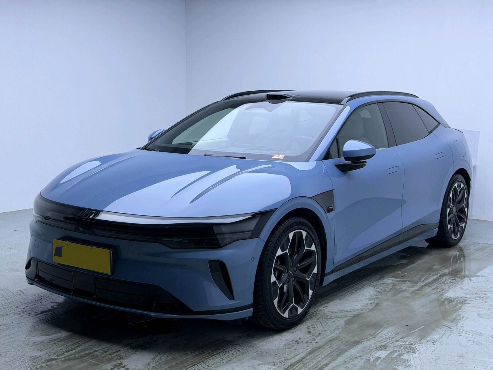 2025 Zeekr 007 GT Rear-Wheel Drive Intelligent Driving Version 75 kWh