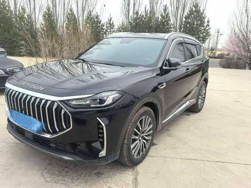 2025 X70 PLUS 1.5T CVT Jinxiang 5-Seater Version