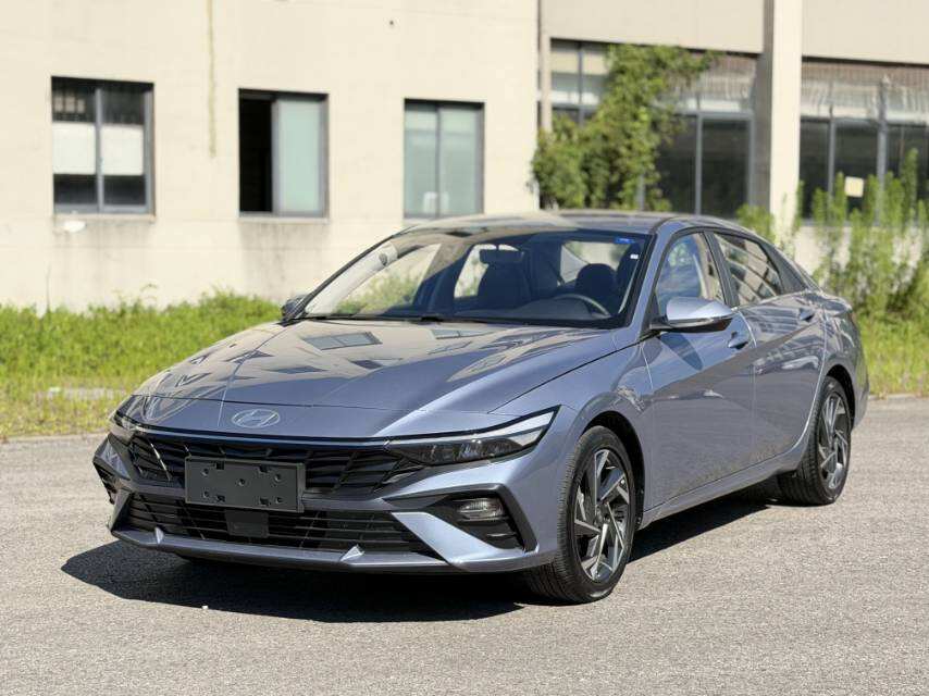 2011 1.6L Manual Comfort Model