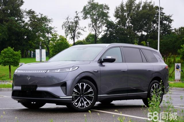 2026 Dongfeng ePi 008 6-seat EV Home Joy
